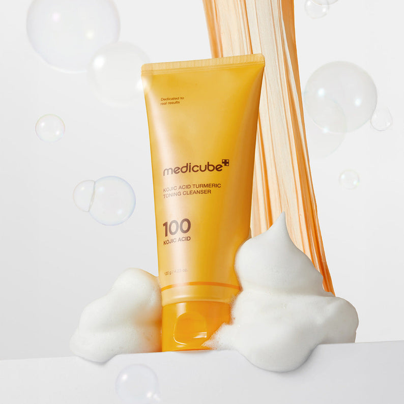 MEDICUBE Kojic Acid Turmeric Vita Whip Cleanser 120g