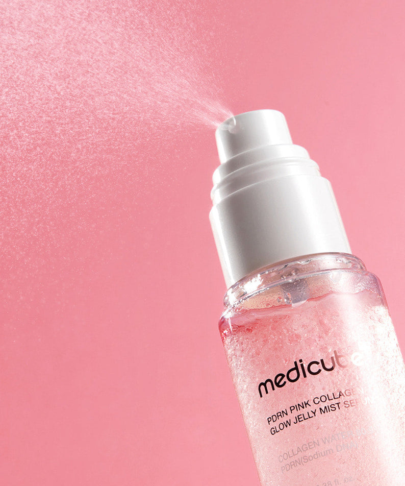 Sérum brume MEDICUBE PDRN Pink Collagen Jelly Mist 100ml en vaporisation.