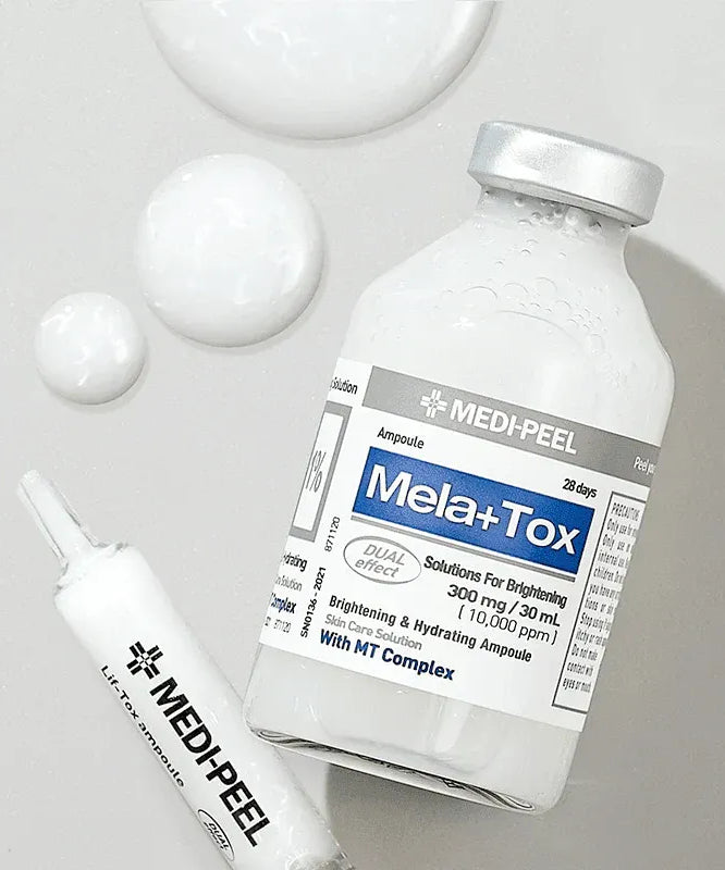 MEDIPEEL Mela Plus Tox Ampoule 35ml, flacon sur fond blanc avec gouttes, produits skincare MEDIPEEL en contexte visuel