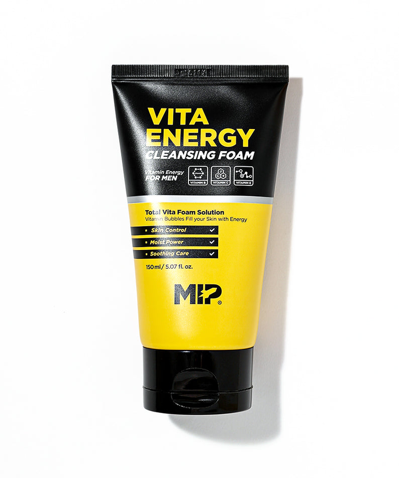 MIP Vita Energy Cleansing Foam 150ml de MIP, tube noir et jaune sur fond blanc, vue produit en gros plan.