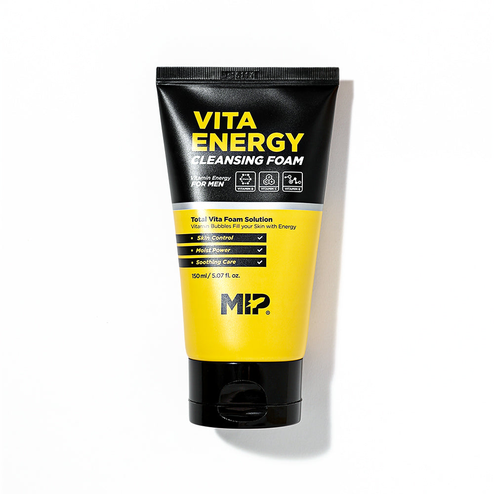 MIP Vita Energy Cleansing Foam 150ml de MIP, tube noir et jaune sur fond blanc, vue produit en gros plan.