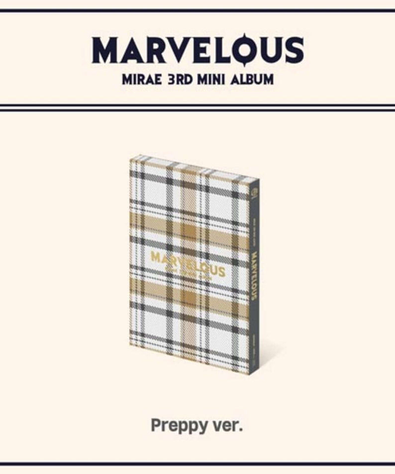 MIRAE - 3rd Mini Album [Marvelous] (Preppy ver.) - Album Kpop, pochette illustrée à carreaux, brand MARVELous en arrière-plan