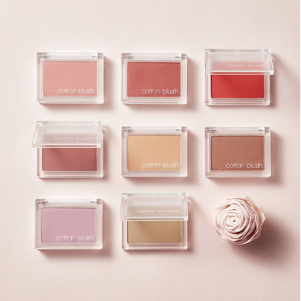MISSHA  Cotton Blusher 4g : boîtiers de blush “cotton blush” de la marque MISSHA, sur fond beige, textures et couleurs.