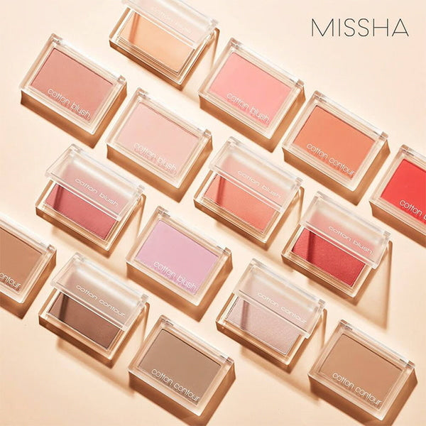 MISSHA  Cotton Blusher 4g : packshots de blushs coton, coffrets transparents sur fond clair, marque MISSHA en haut.