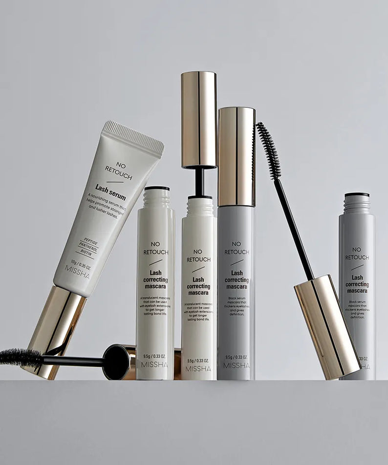 MISSHA  Mascara 7g (3D/4D) : packshot sur fond clair, marque MISSHA et mascara avec brosse noire.