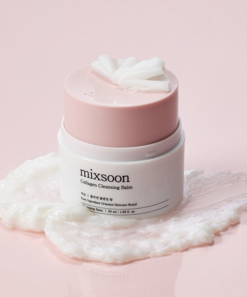 MIXSOON Collagen Cleansing Balm 50ml, baume nettoyant de marque MIXSOON sur fond rose, texture crème.