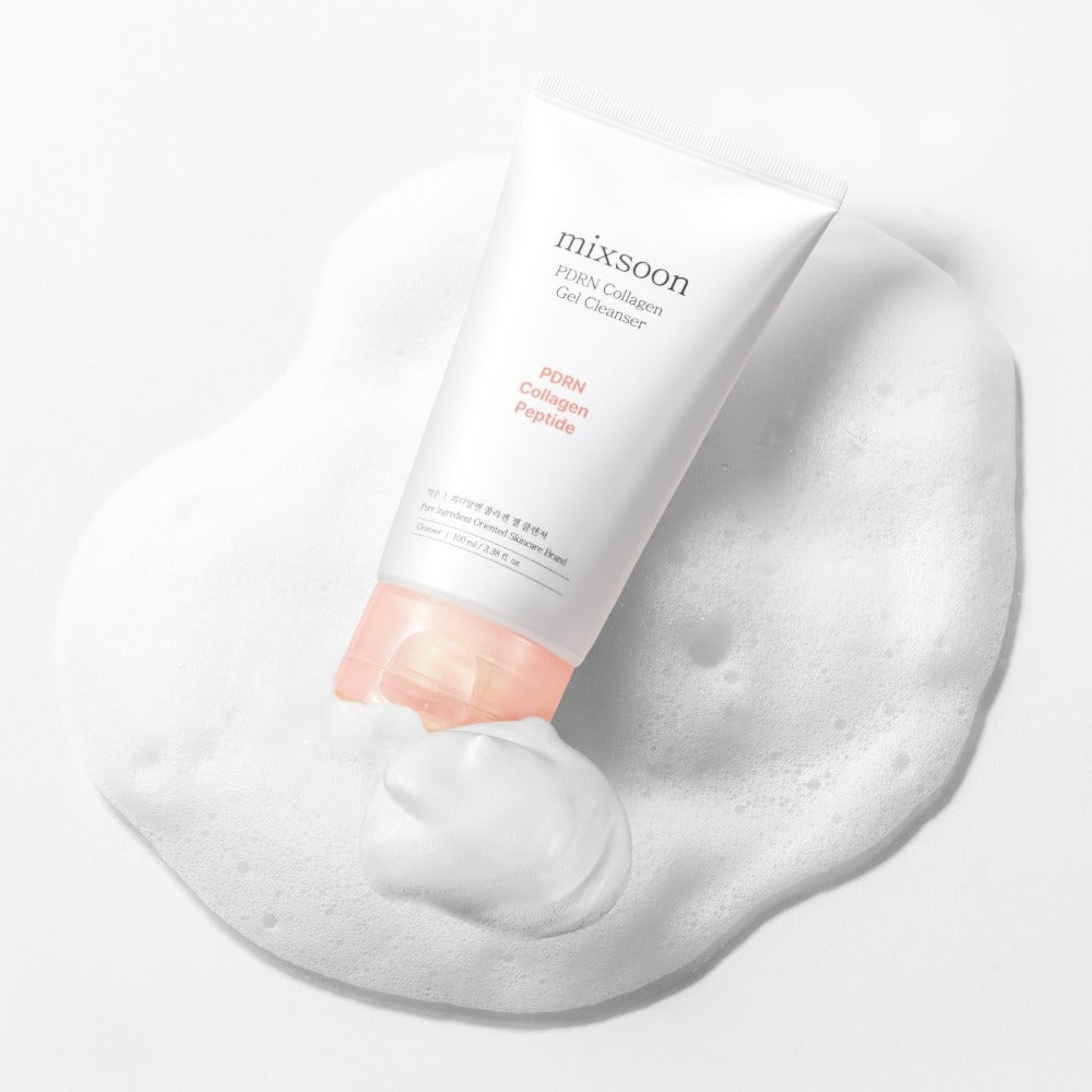 MIXSOON PDRN Collagen Gel Cleanser 100ml, tube sur fond blanc avec mousse, produit de la marque MIXSOON