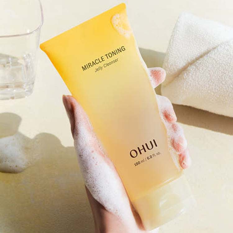 OHUI Miracle Toning Jelly Cleanser 180ml