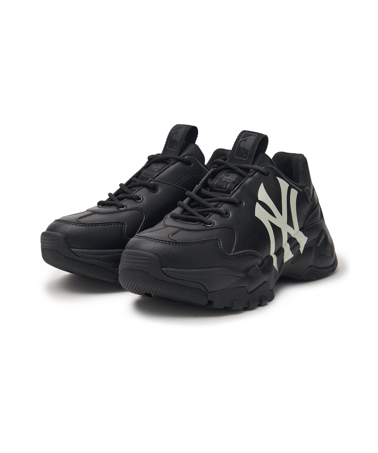 MLB Big Ball Chunky A New York Yankees BLACK, baskets chunky noires New York Yankees, marque MLB, photo produit sur fond clair.