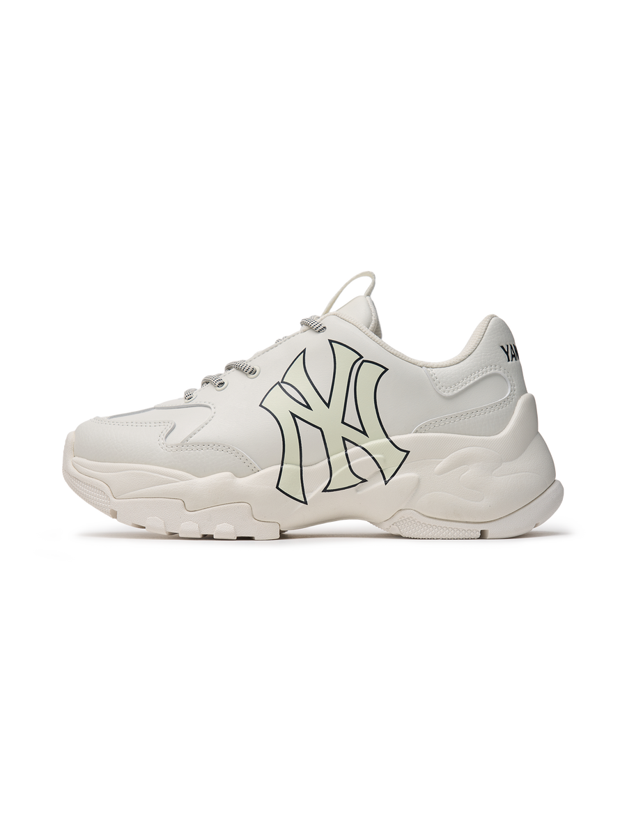MLB Big Ball Chunky A New York Yankees CREAM