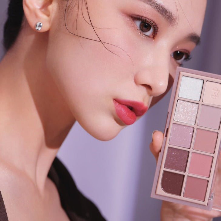 MUDE Shawl Moment Eyeshadow Palette #02 Muse Moment disponible sur Ma petite Coree, ton Eshop 100% K-beauty en direct de Seoul