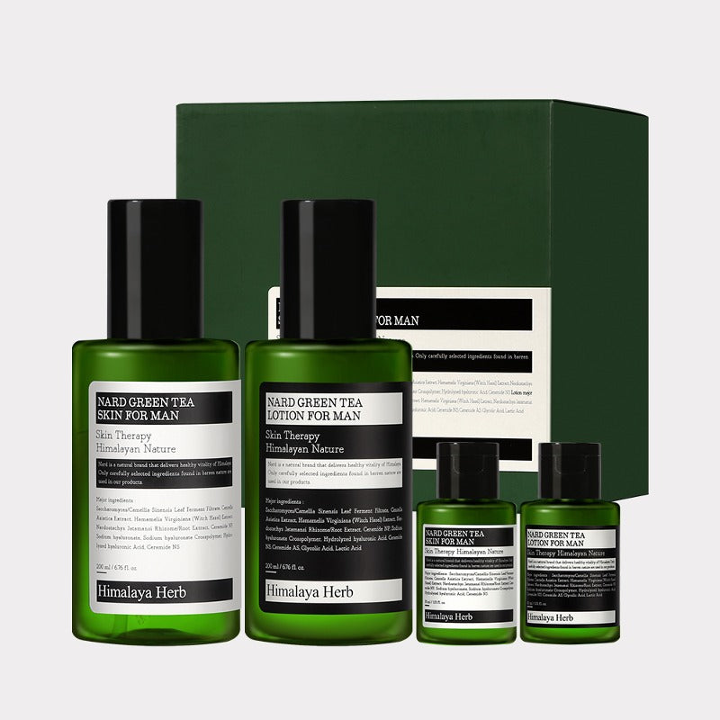 NARD  Green Tea Skin Lotion 2 Pieces Set For Men 200ml, flacons verts avec coffret, fond clair.