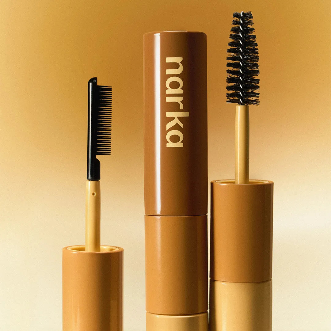 NARKA Hype Fit Hair Mascara [Winter Edition] de Narka, brosses à l’arrière-plan doré d’hiver, photo produit