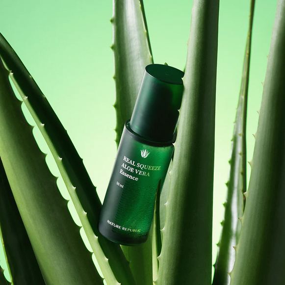 NATURE REPUBLIC Real Squeeze Aloe Vera Essence 50ml disponible sur Ma petite Coree, ton Eshop 100% K-beauty en direct de Seoul