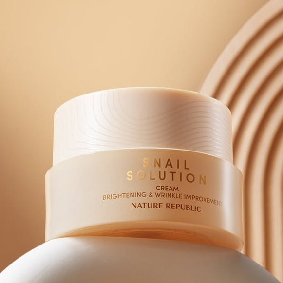 NATURE REPUBLIC Snail Solution Cream 52ml disponible sur Ma petite Coree, ton Eshop 100% K-beauty en direct de Seoul