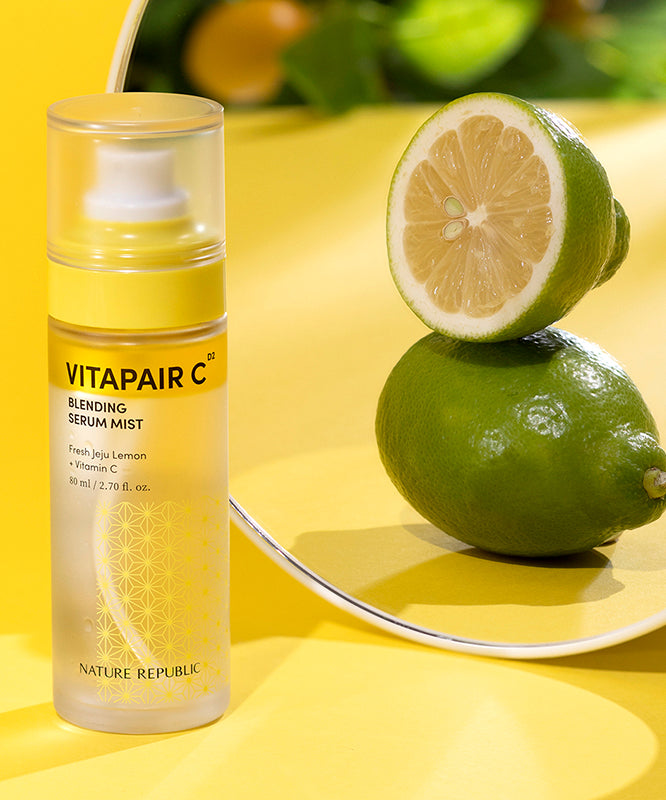 NATURE REPUBLIC Vitapair C Blending Serum Mist 80ml, sérum brume à la vitamine C, flacon jaune sur fond citron vert