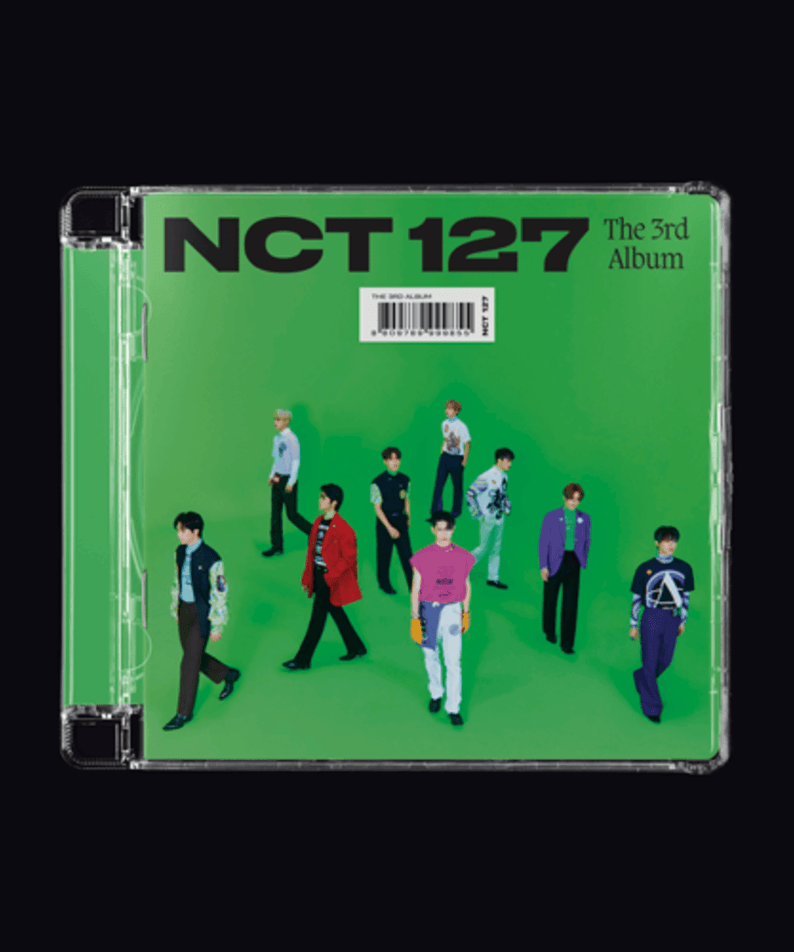 NCT - 3rd Full Album_[Sticker (Jewel Case Ver.)] - Album Kpop, jaquette NCT127 verte avec groupe sur fond noir.