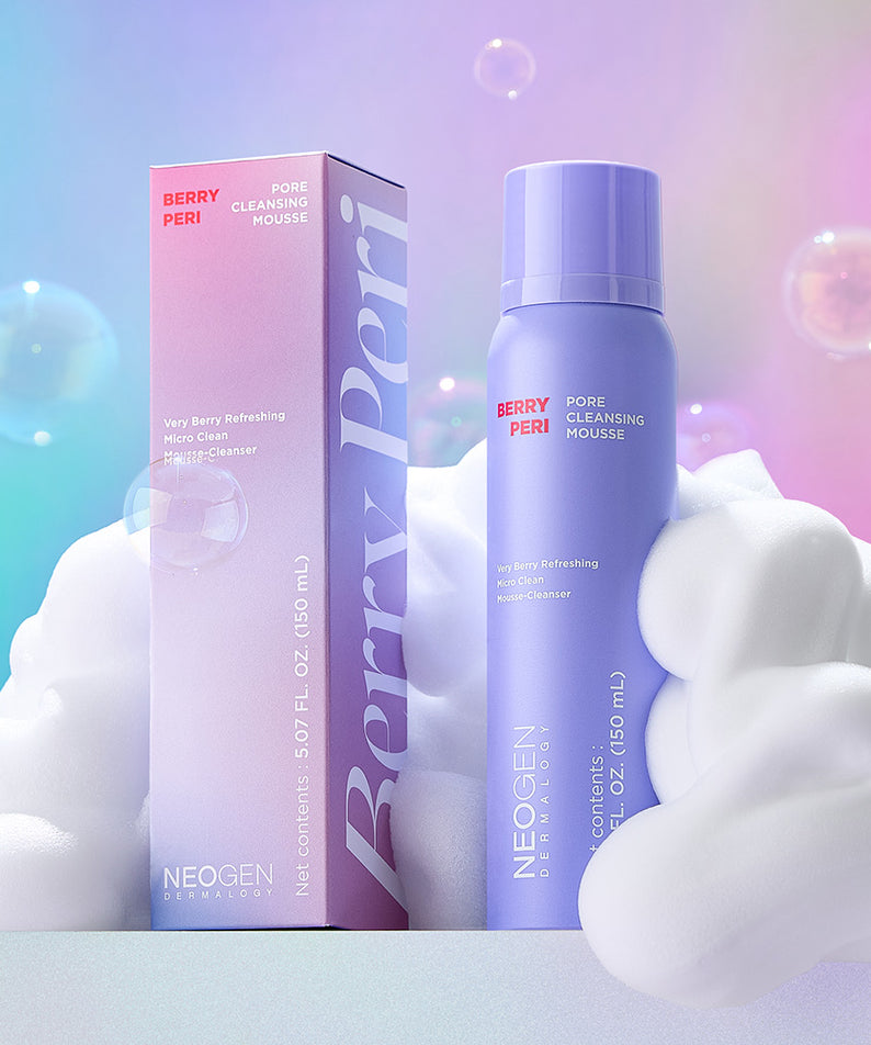 NEOGEN Berry Peri Pore Cleansing Mousse 150ml de NEOGEN, photo produit sur fond pastel avec bulles et mousse