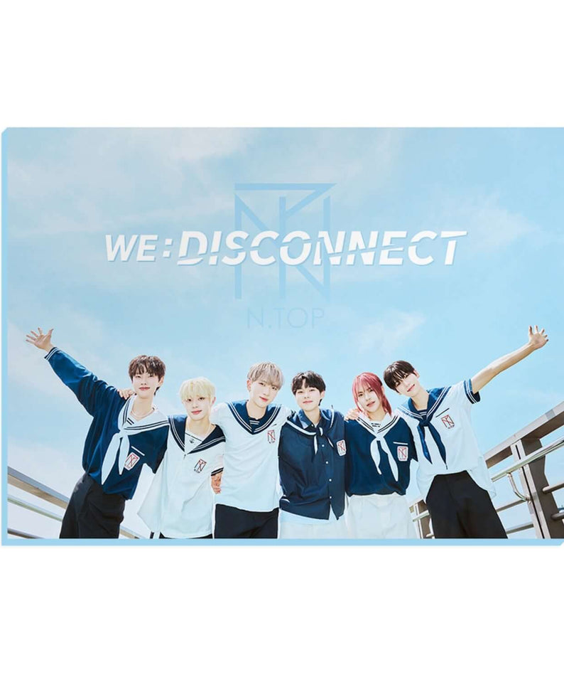 N.TOP - WE:DISCONNECT - Album Kpop : cover bleu ciel avec les membres du groupe, slogan WE:DISCONNECT en texte