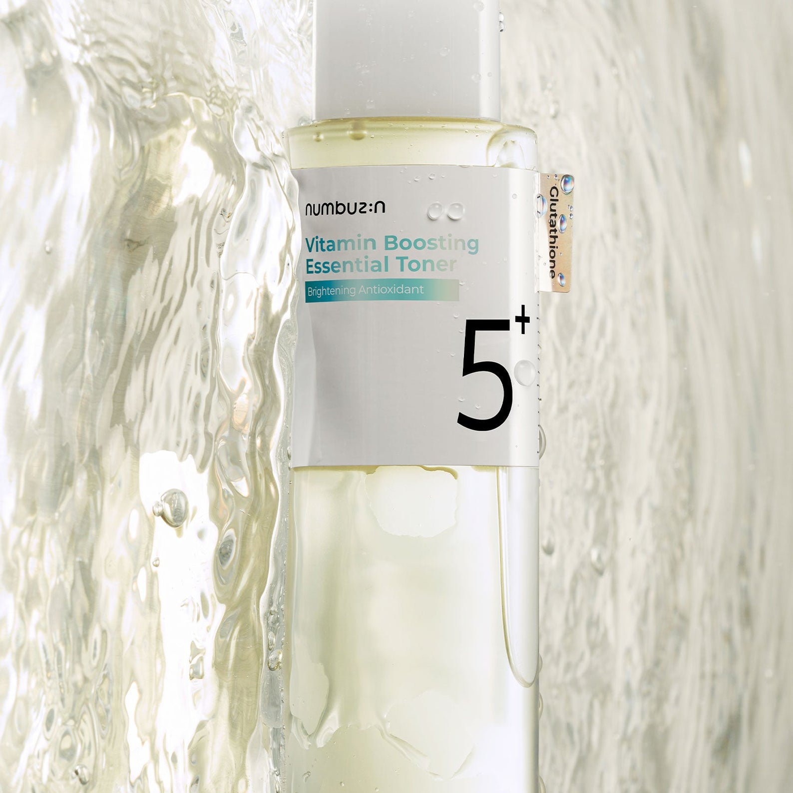 NUMBUZIN No.5 Vitamin Boosting Essential Toner disponible sur Ma petite Coree, ton Eshop 100% K-beauty en direct de Seoul