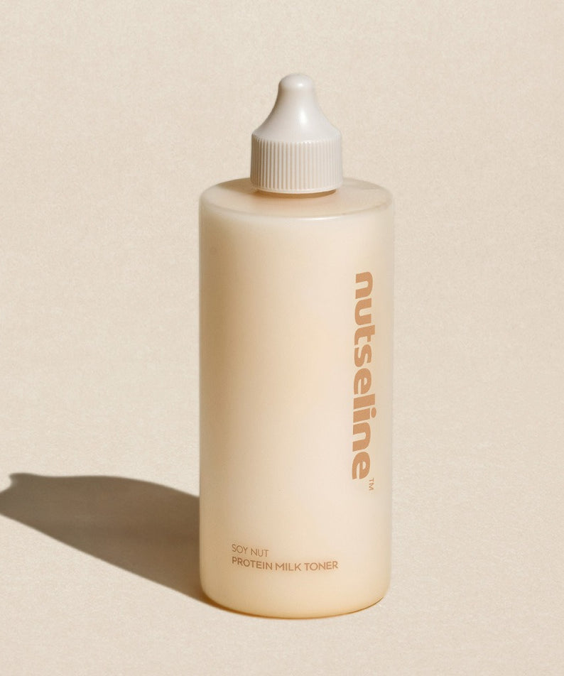 NUTSELINE Soy Nut Protein Milk Toner 300ml, toner hydratant au lait de soja, bouteille de 300ml.