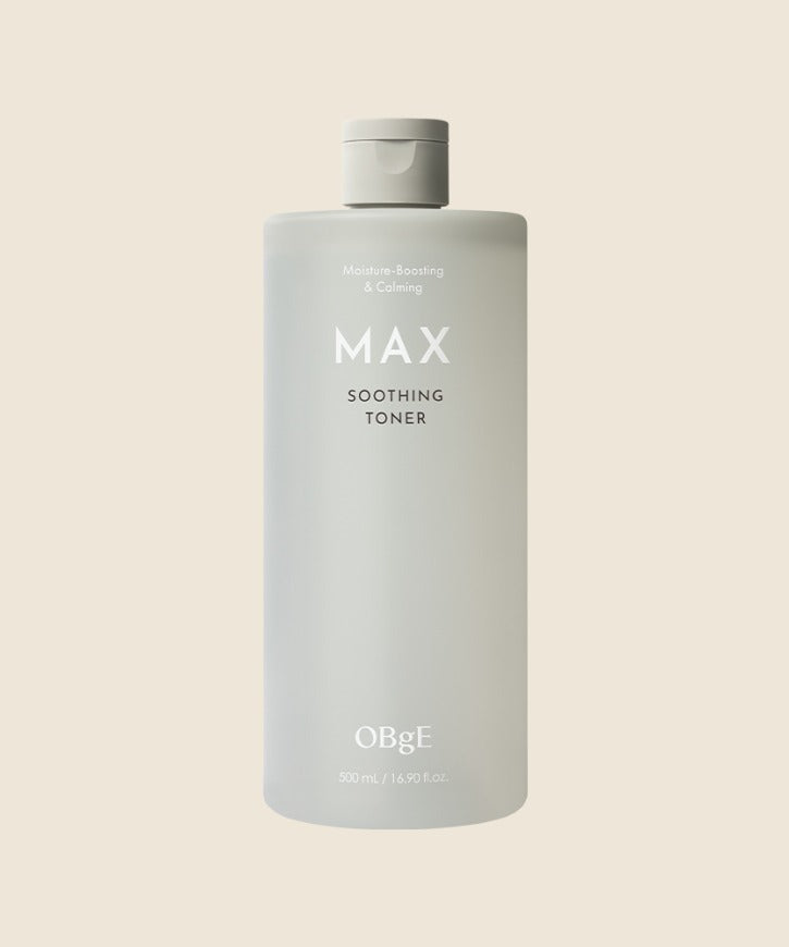 OBGE Max Soothing Toner 500ml, bouteille MAX apaisante OBGE sur fond clair, visuel produit cosmétique
