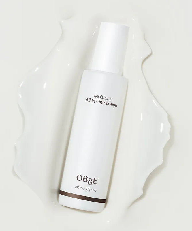 OBGE Moisture All-in-One Lotion 200ml, flacon blanc sur fond clair, texture crème—photo produit OBGE