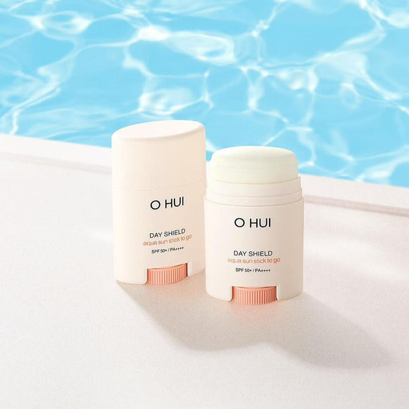 OHUI Day Shield Aqua Sun Stick To Go 14g disponible sur Ma petite Coree, ton Eshop 100% K-beauty en direct de Seoul