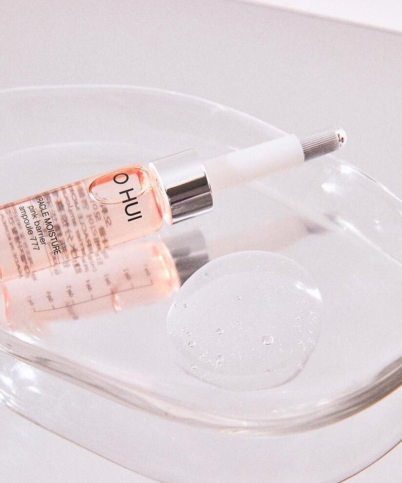 OHUI Miracle Moisture Pink Barrier Ampoule 777 7ml disponible sur Ma petite Coree, ton Eshop 100% K-beauty en direct de Seoul