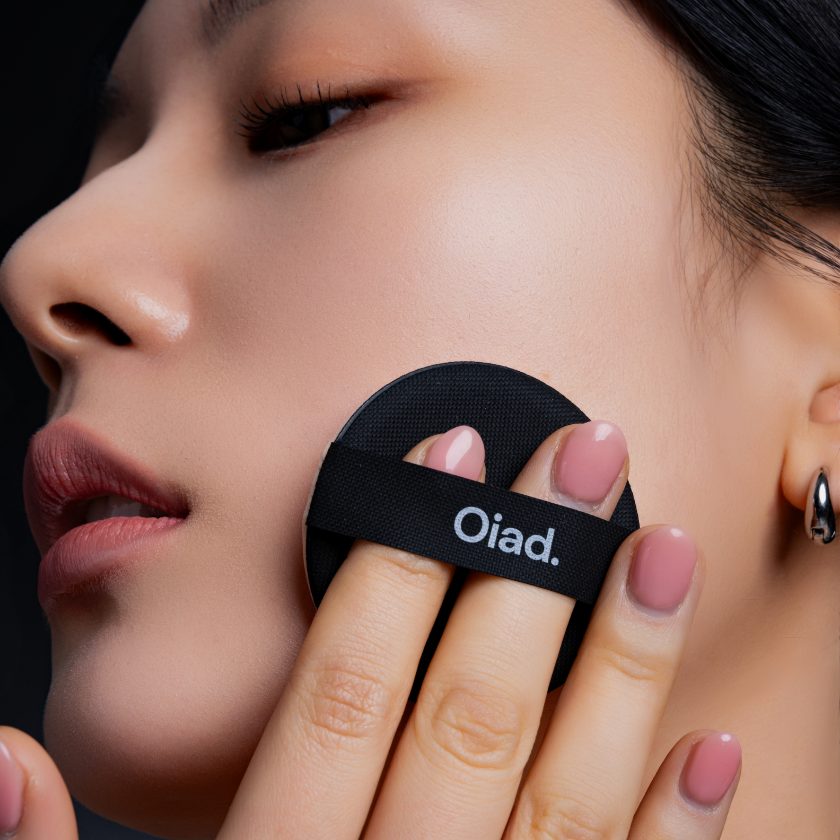 OIAD  Pore Perfecting Mirror Moon Cushion