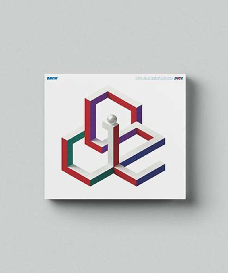 ONEW - 2nd Mini Album_[DICE] (Digipack Ver.) - Album Kpop, cover blanche avec logo DICE, style studio sur fond clair.