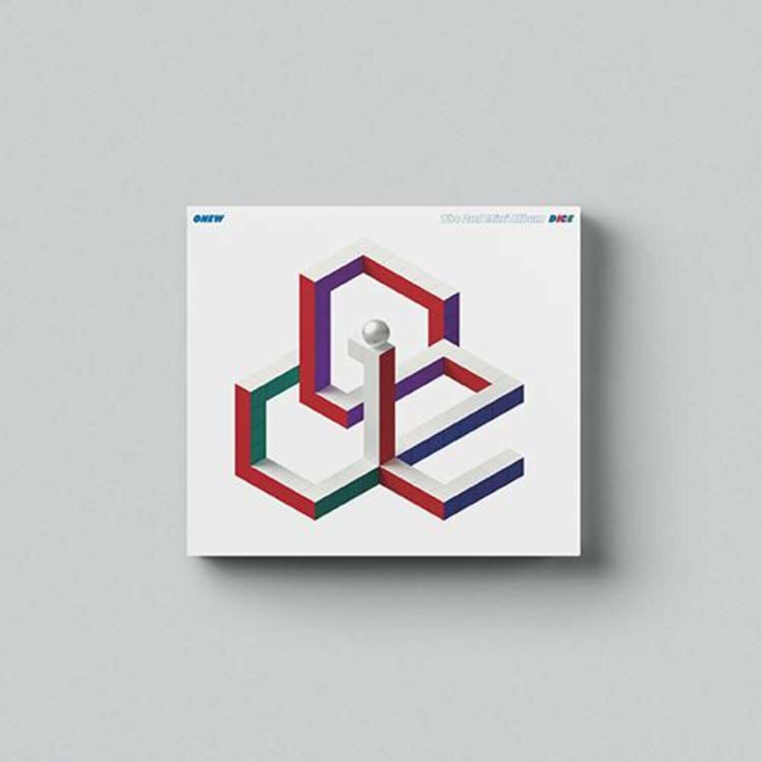 ONEW - 2nd Mini Album_[DICE] (Digipack Ver.) - Album Kpop, cover blanche avec logo DICE, style studio sur fond clair.
