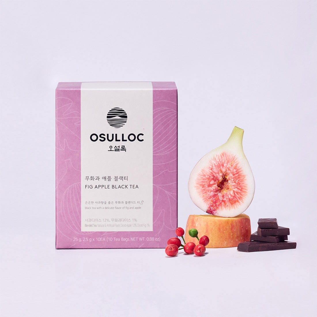 OSULLOC Fig Apple Black Tea 10 P : boîte de thé noir à la figue et pomme, avec figue, chocolat et fruits sur fond clair.