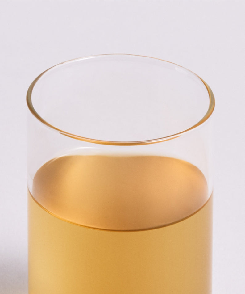 OSULLOC Peach Black Tea 20 packs, marque OSULLOC, boîte beige sur fond clair, tasse/emballage en contexte visuel.