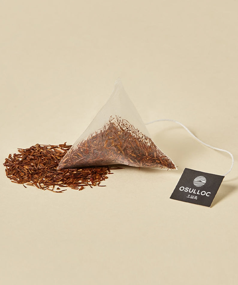 OSULLOC Rooibos Pure 10 p : sachets de rooibos prêts à infuser, marque OSULLOC, fond clair, vue rapprochée.