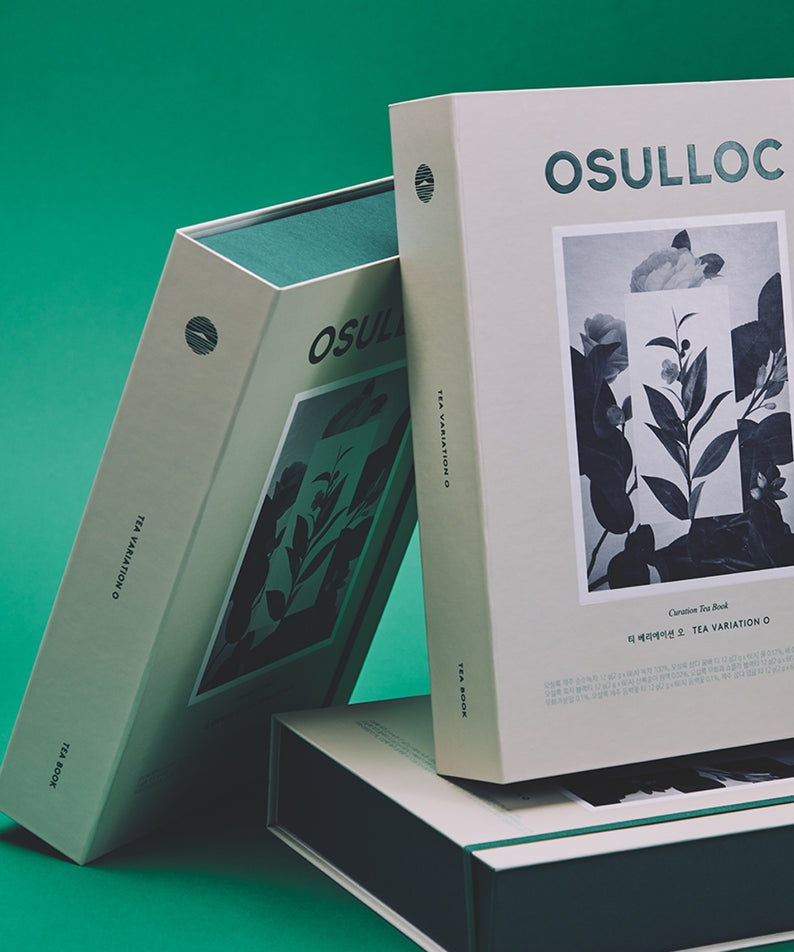 OSULLOC Tea Variation O 6 types, coffrets de thés OSULLOC sur fond vert, visuel produit en studio