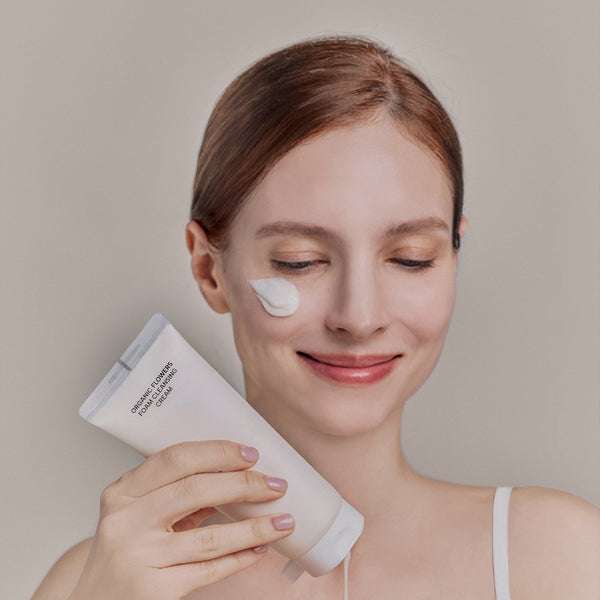 WHAMISA Organic Flowers Foam Cleansing Cream 150ml