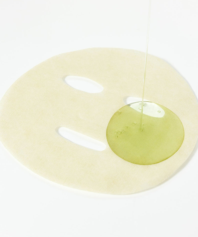 Masque imprégné de sérum PARNELL Cicamanu Serum Mask 25ml, hydratation intensive pour une peau éclatante et apaisée.