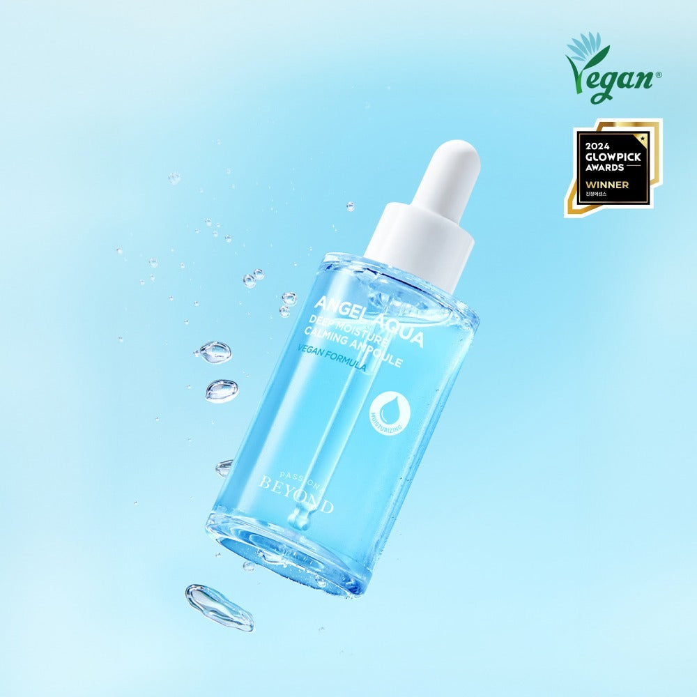 PASSION & BEYOND Angel Aqua Moisture Filled Soothing Ampoule 50ml, produit de marque sur fond bleu avec gouttes d’eau, apaisant