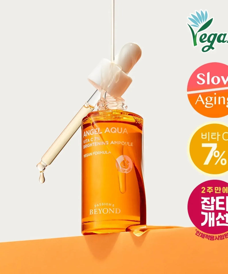 Flacon de PASSION&BEYOND Angel Aqua Vita C 7% Blemmish Ampoule 30ml avec pipette et logo végétalien.