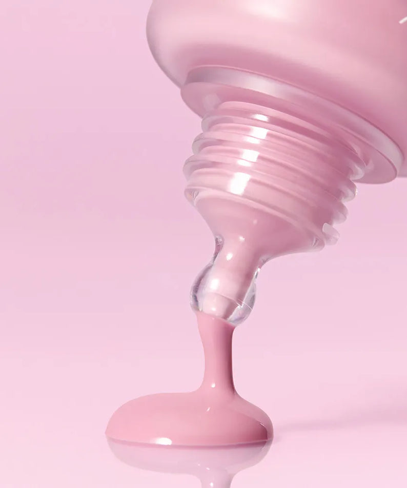 PERIPERA Syruppy Tok Cheek, pot de blush rose luisant sur fond pastel, produit en gros plan, marque PERIPERA.