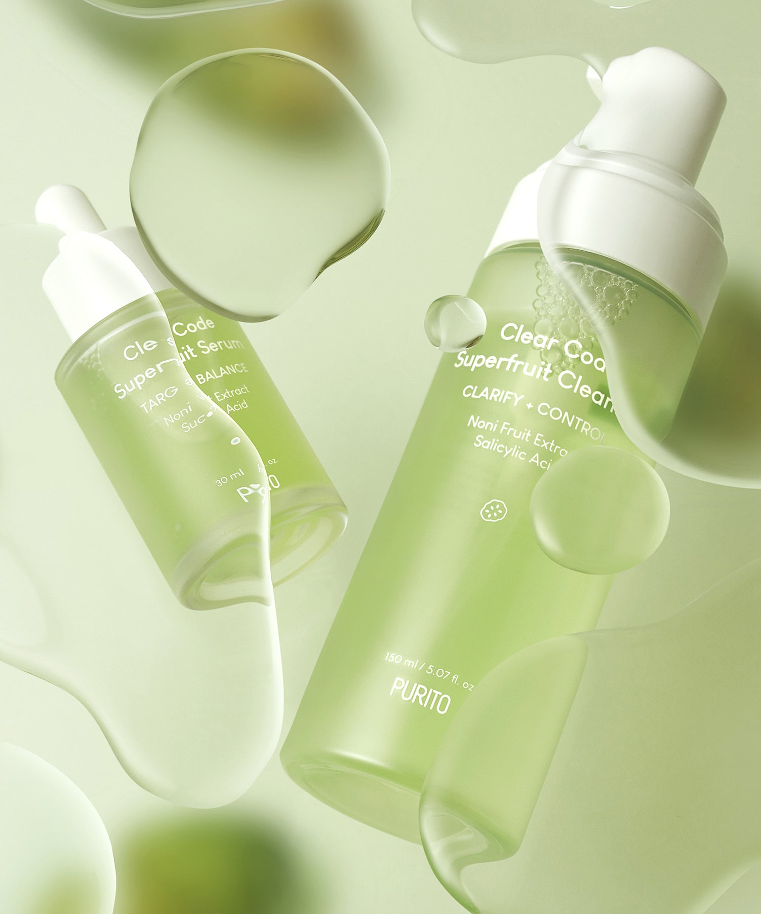 PURITO Clear Code Superfruit Cleanser 150ml, flacon en gel vert sur fond lumineux, marque PURITO en contexte skincare
