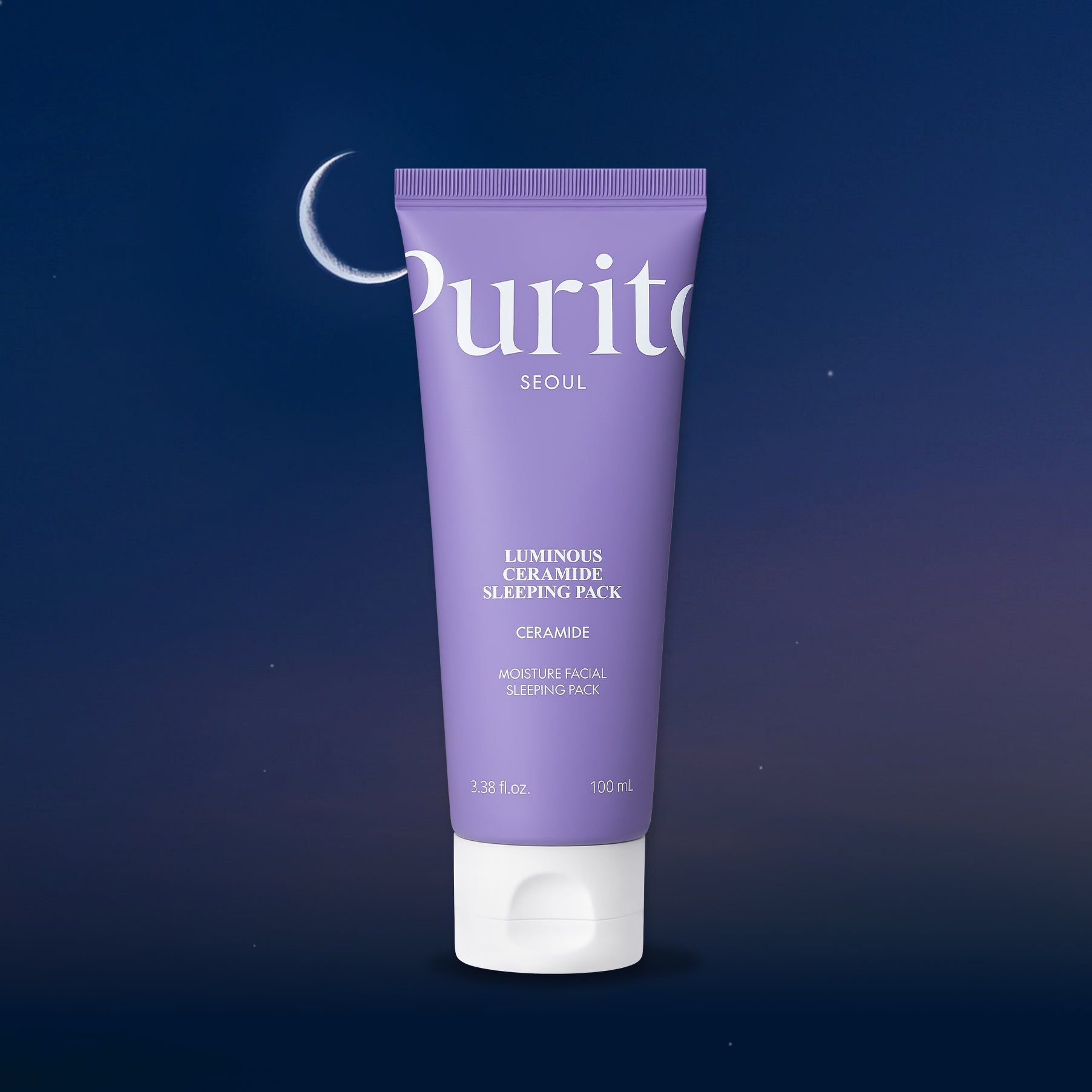 PURITO Luminous Ceramide Sleeping Pack, tube violet PURITO sur fond bleu nuit, ambiance cosmétique nocturne.