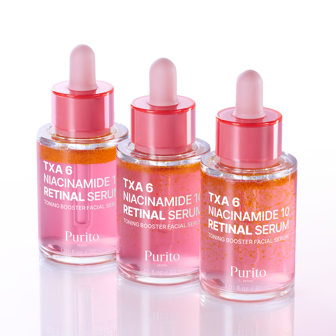 Décris l'image en français : PURITO Tranexamic Acid 6 Niacinamide 10 Retinal Serum 30ml, flacons roses sur fond blanc.