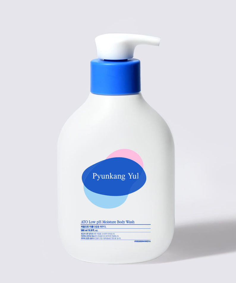 Bouteille de 590ml du PYUNKANG YUL Ato Mildly Acidic Moisturizing Body Wash sur fond blanc.