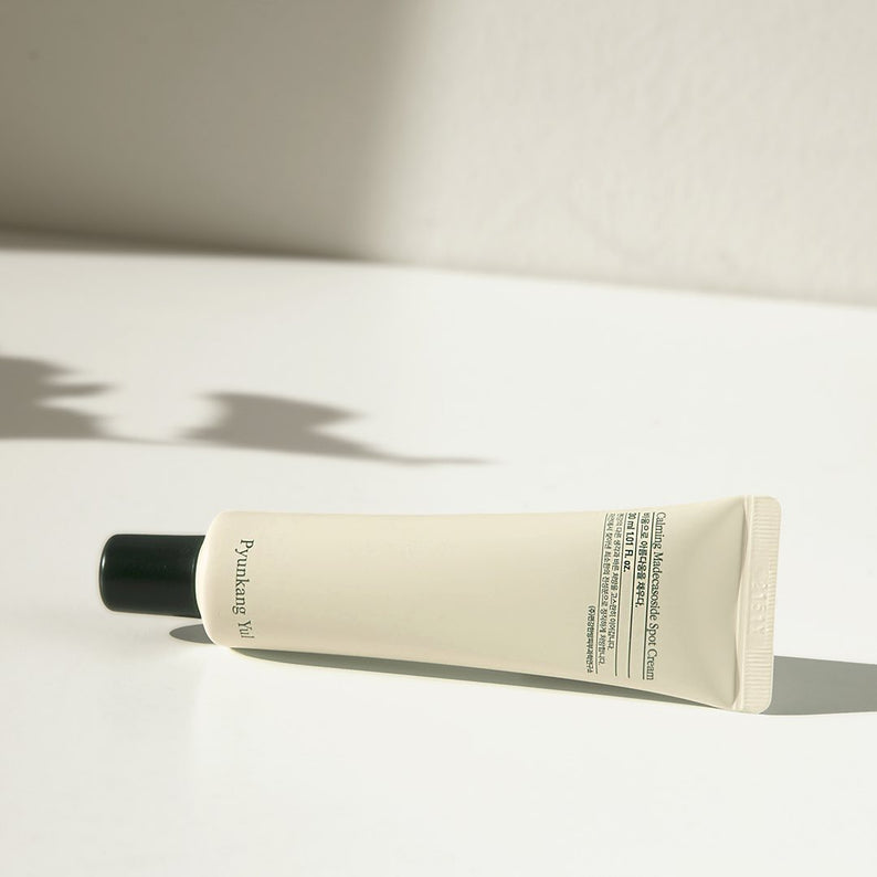 PYUNKANG YUL Calming Madecassoside Spot Cream 30ml disponible sur Ma petite Coree, ton Eshop 100% K-beauty en direct de Seoul