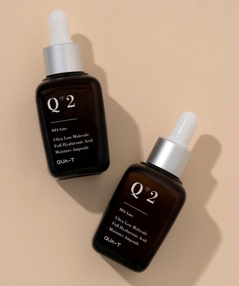 QUA-T Dia ultra-low molecular weight full hyaluronic acid moisture ampoule 30ml de QUA-T, sérums sur fond beige