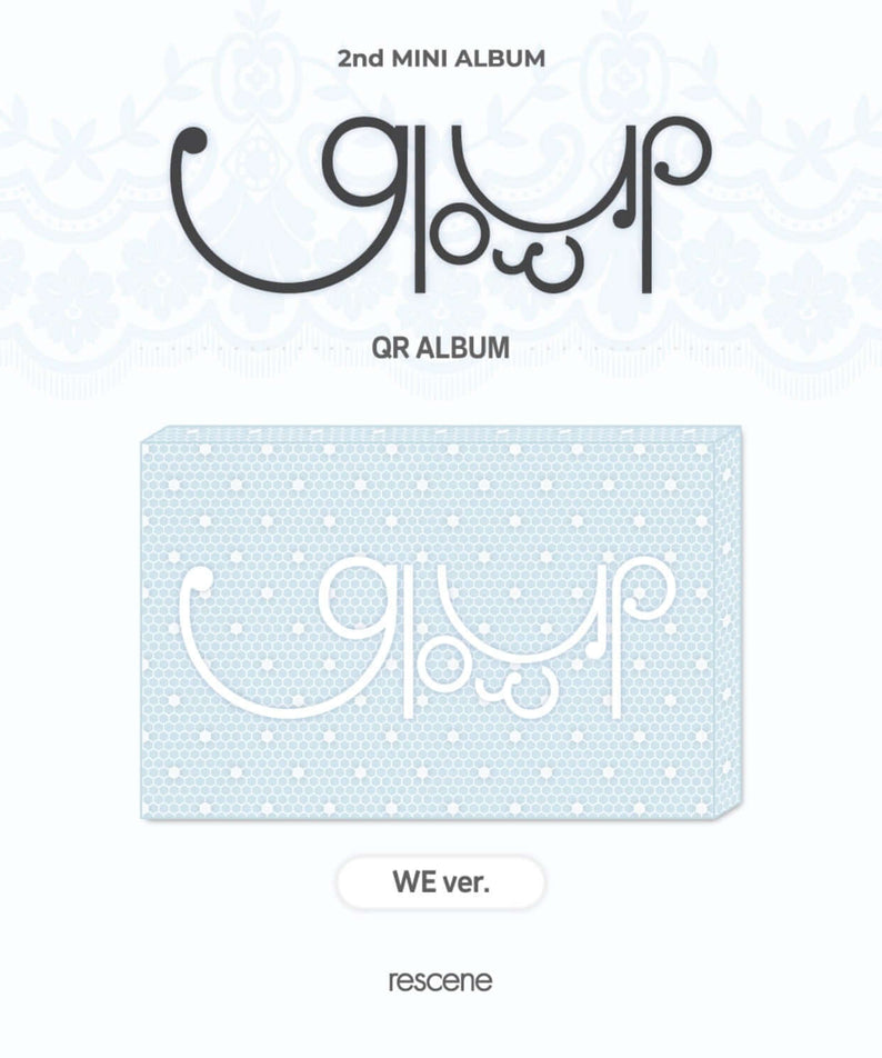 RESCENE - 2nd MINI ALBUM [Glow Up] (WE VER.) (QR VER.) - Album Kpop, pochette bleue clair “Glow Up” en arrière-plan pastel.