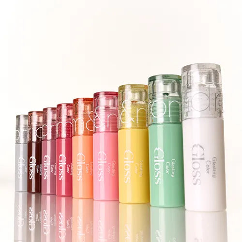 ROMAND MINI Glasting Color Gloss de la marque ROMAND, présentation de tubes colorés sur fond clair, vue produit