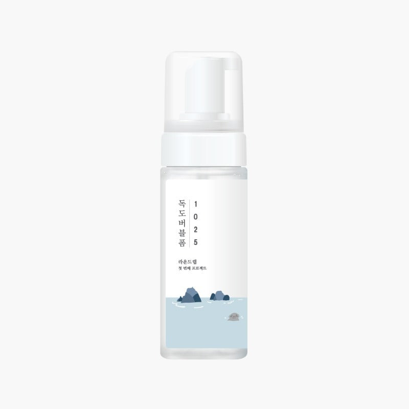 ROUND LAB 1025 Dokdo Bubble Foam 150ml, flacon blanc sur fond clair, marque ROUND LAB, mousse nettoyante visible.